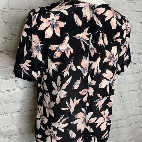 Madewell Silk Button-Back Tie Tee in Winter Orchid - Picture 8 of 11